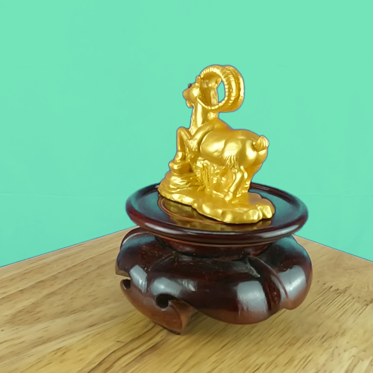 12 Con Giáp: Mùi- Hoàng Kim