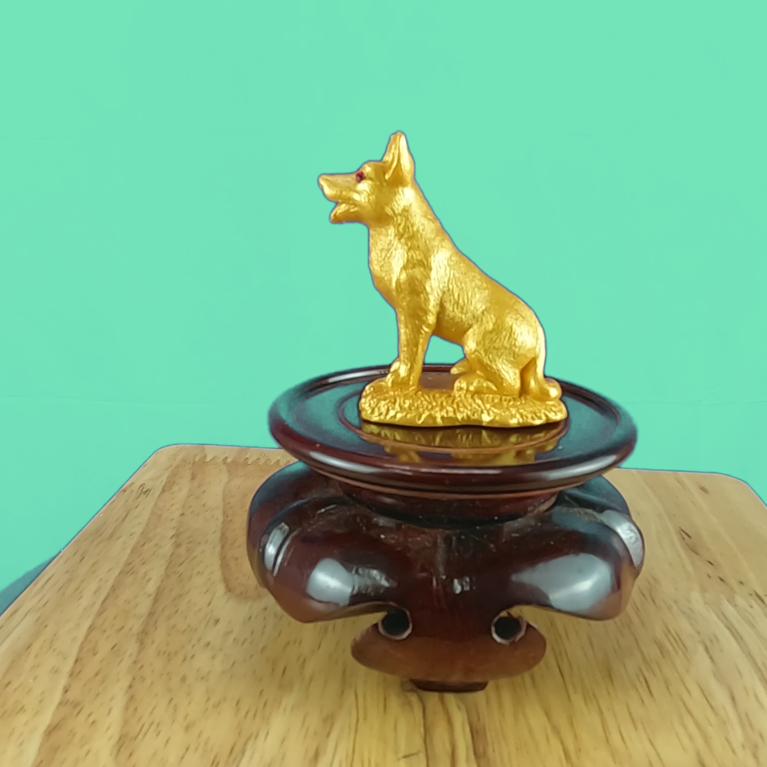 12 Con Giáp: Tuất - Hoàng Kim