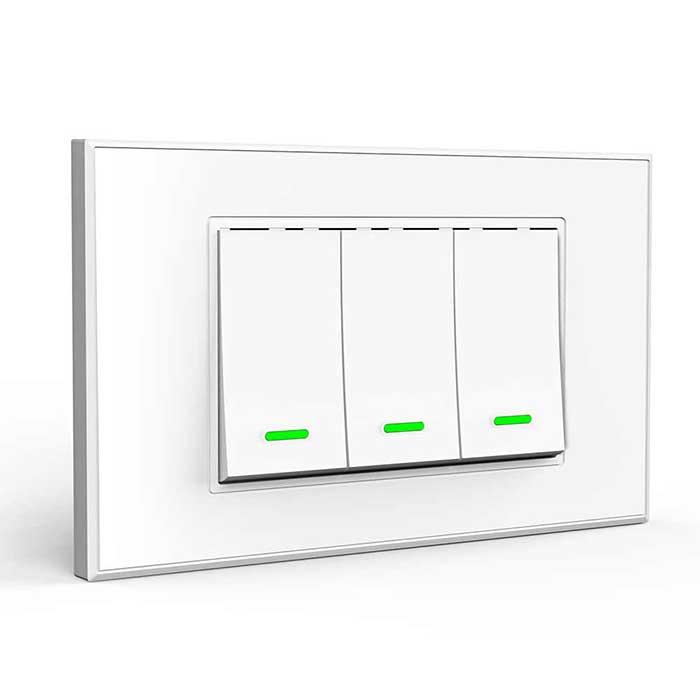 Công tắc đèn WIFI 3 nút GOMAN GM-WUS-226-3W/G